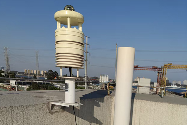 港口氣象站圖片
