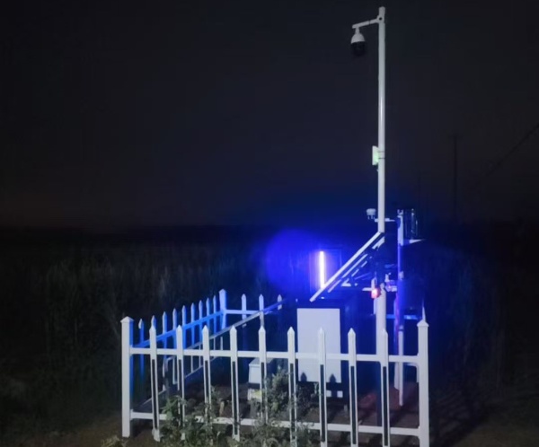 蟲情測(cè)報(bào)燈圖片3