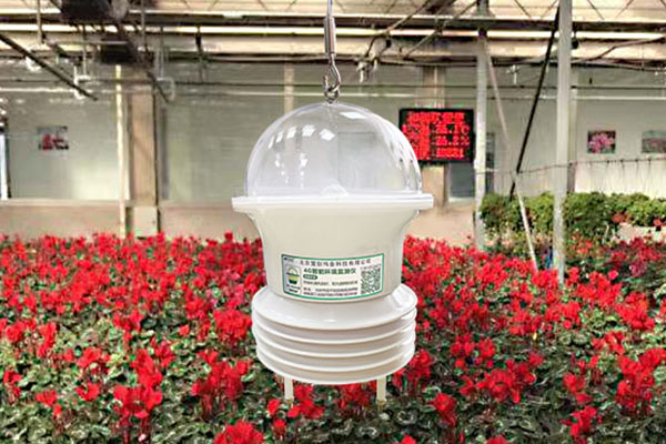 植物工廠環(huán)境調(diào)控設(shè)備圖片3